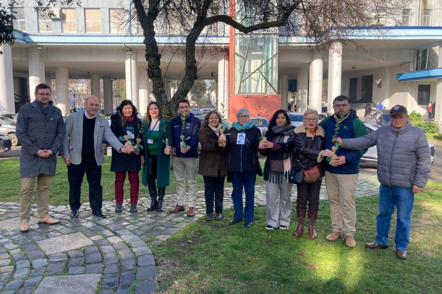 Autoridades realizan lanzamiento de “Árboles por la Memoria” en conmemoración de los 50 años del Golpe de Estado