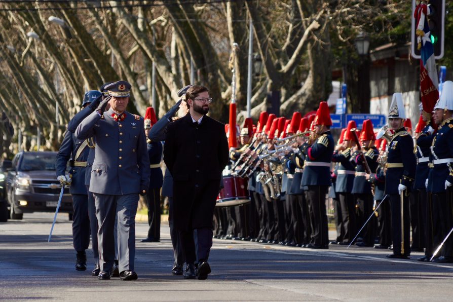 Presidente Gabriel Boric encabezó ceremonia del Natalicio N.º 247 de Bernardo O’Higgins en Chillán Viejo