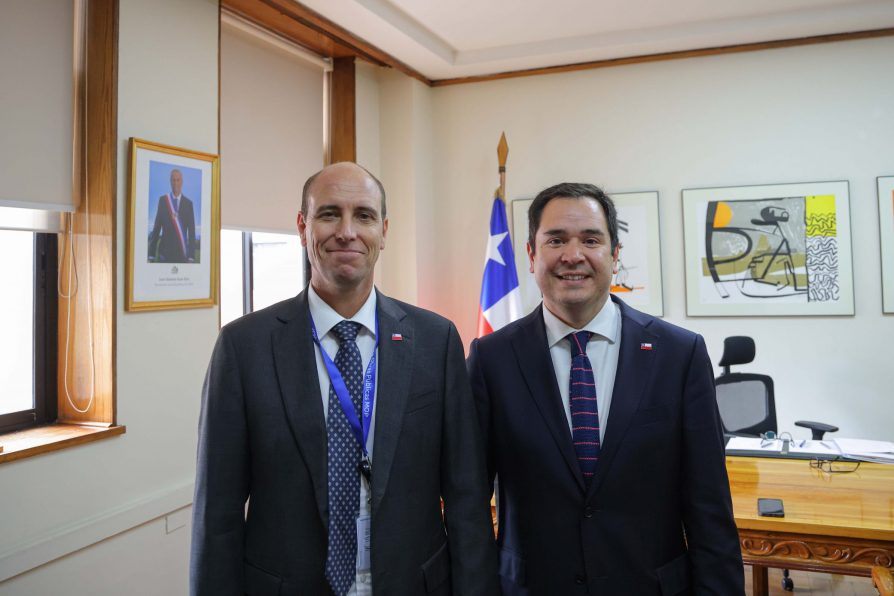 Delegado Presidencial se reúne con Ministro Arrau para avanzar en obras clave para el desarrollo de Ñuble