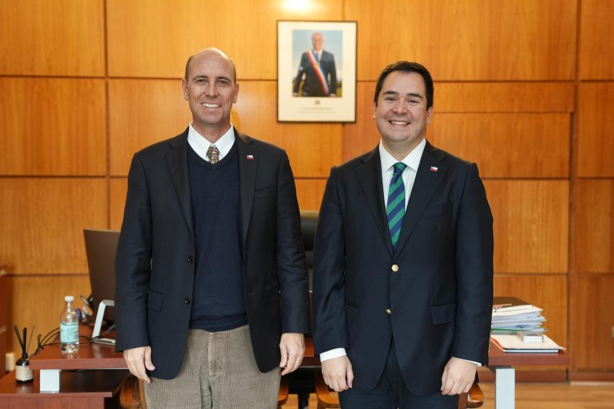 Ministro de Obras Públicas y Delegado Presidencial refuerzan agenda para Ñuble