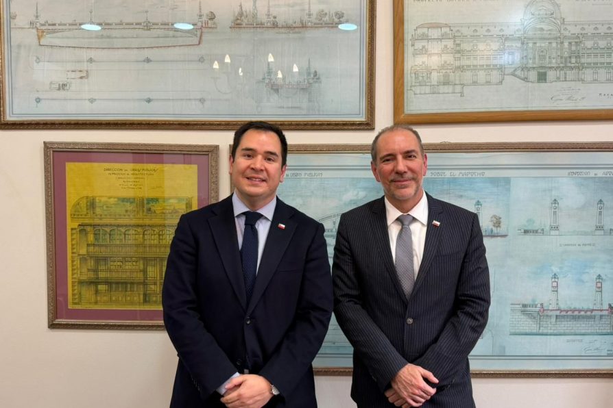 Biministro de Obras Públicas y Transportes se reúne con Delegado Presidencial para reforzar prioridades de Ñuble