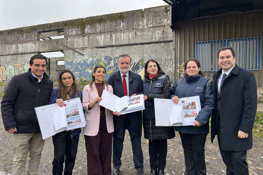 Infraestructura cultural y artesanía: los ejes de la visita del ministro de las Culturas a la región de Ñuble