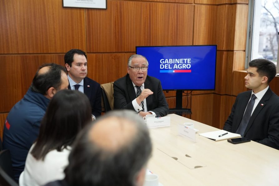 Ministro de Agricultura lidera Gabinete del Agro junto al Delegado Presidencial