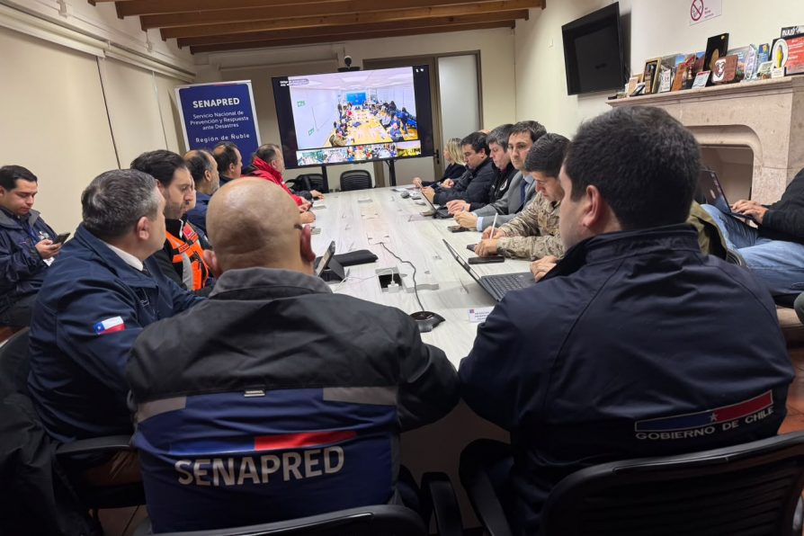 Biministro Claudio Alvarado lidera mesa técnica ante nuevo sistema frontal previsto para este jueves en Ñuble