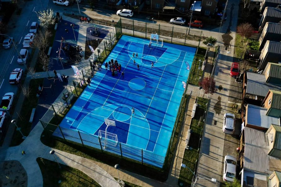 Villa El Canelo estrena renovada multicancha y área verde tras inversión de $152 millones
